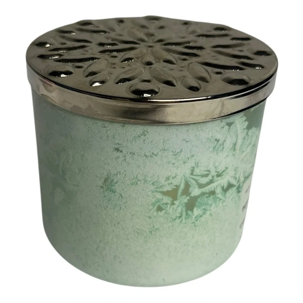 Bath & Body Works this candle